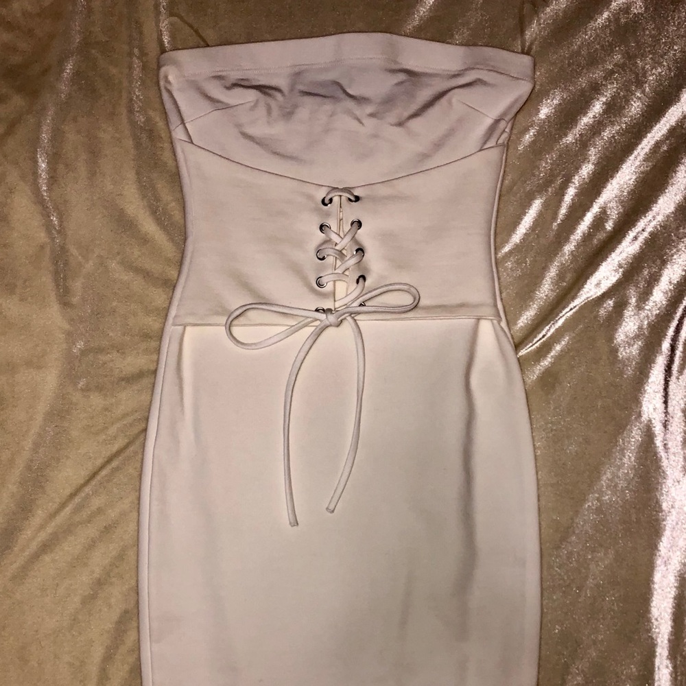 Parvenue Little White Strapless Dress